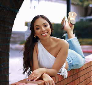 Meet your Posher, Kimberly